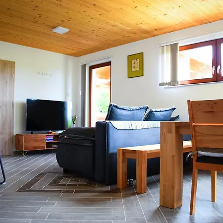 Apartma Nika